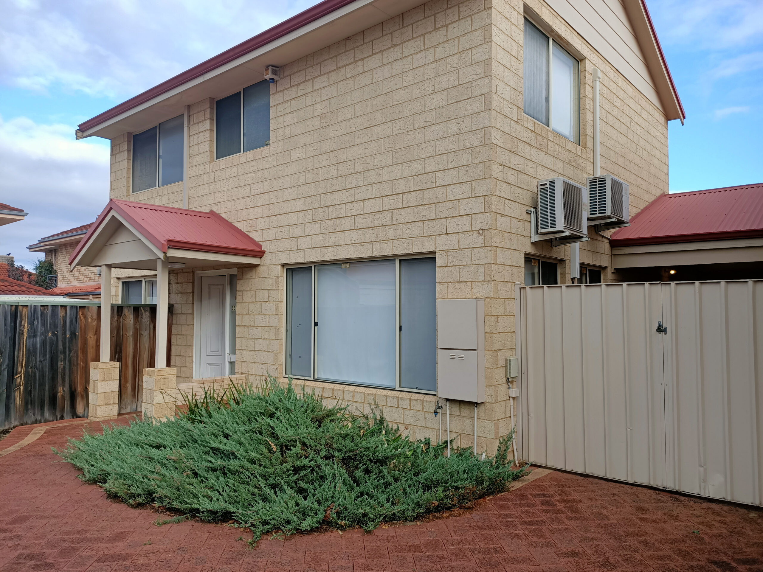 65D Sunbury Road, Victoria Park, WA 6100